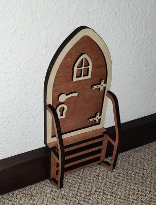 Bring ein Stück Zauber in dein Zuhause!
Unsere liebevoll lasergeschnittene Wichteltür verwandelt jede Wand oder Fußleiste i
